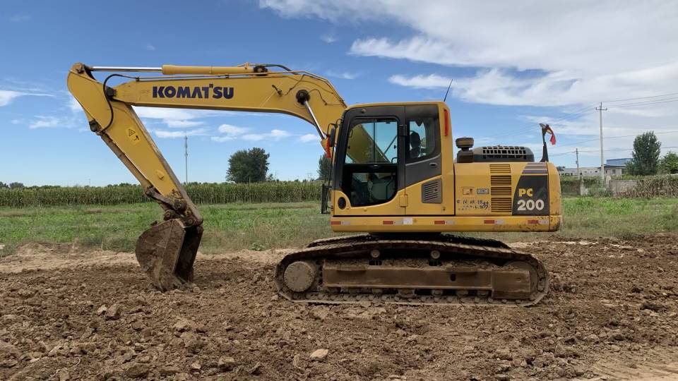 Buy Komatsu PC160-7 Used Excavator / 7