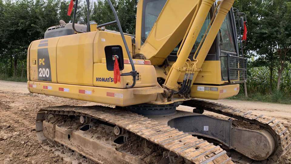 Buy Komatsu PC160-7 Used Excavator / 4