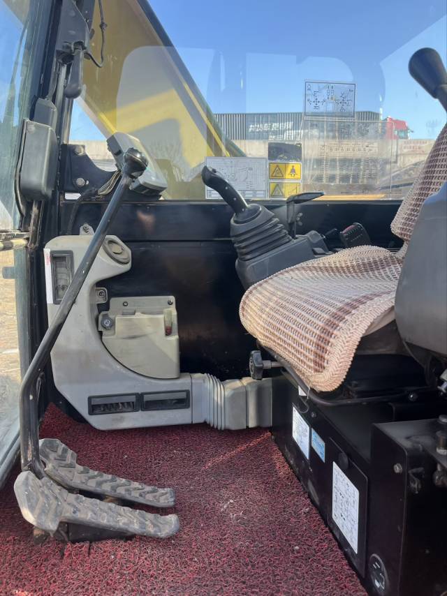 Buy Caterpillar 307E Used Excavator / 5