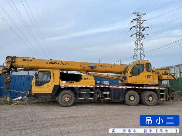 Buy XCMG 25K Used Crane / 3