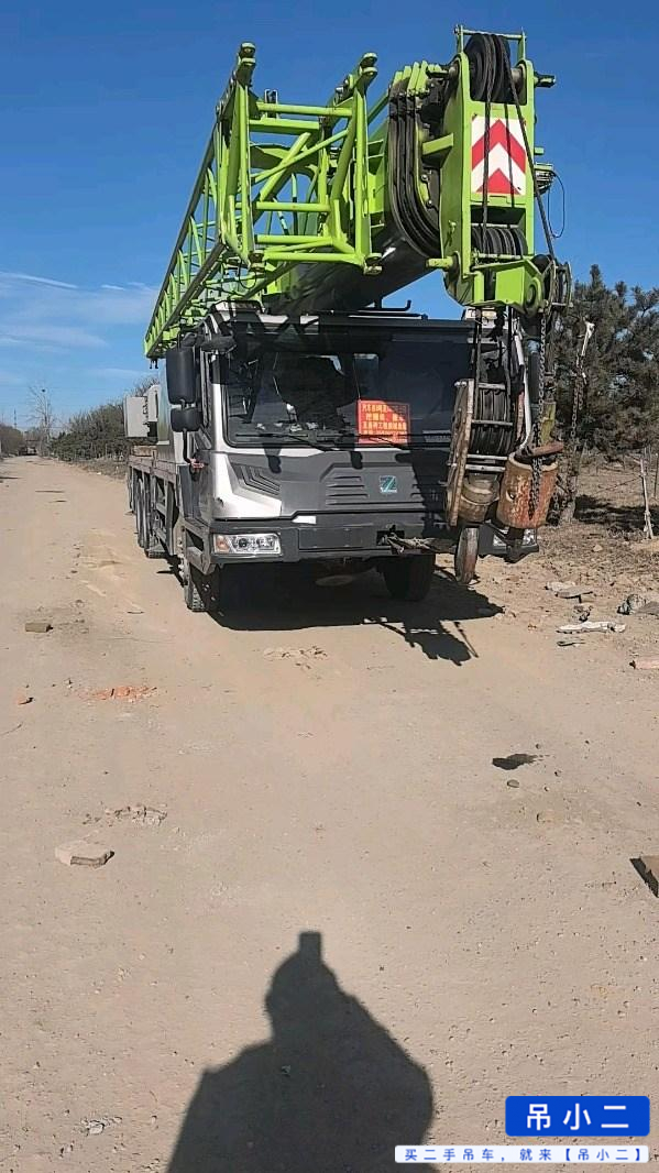 Buy Zoomlion ZTC251VE562 Used Crane