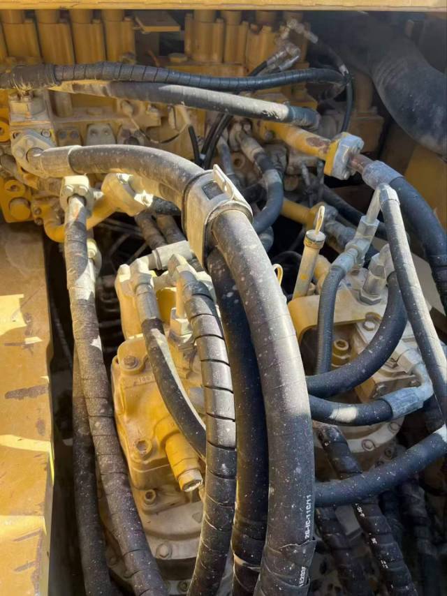 Buy Caterpillar 349D2 Used Excavator / 7