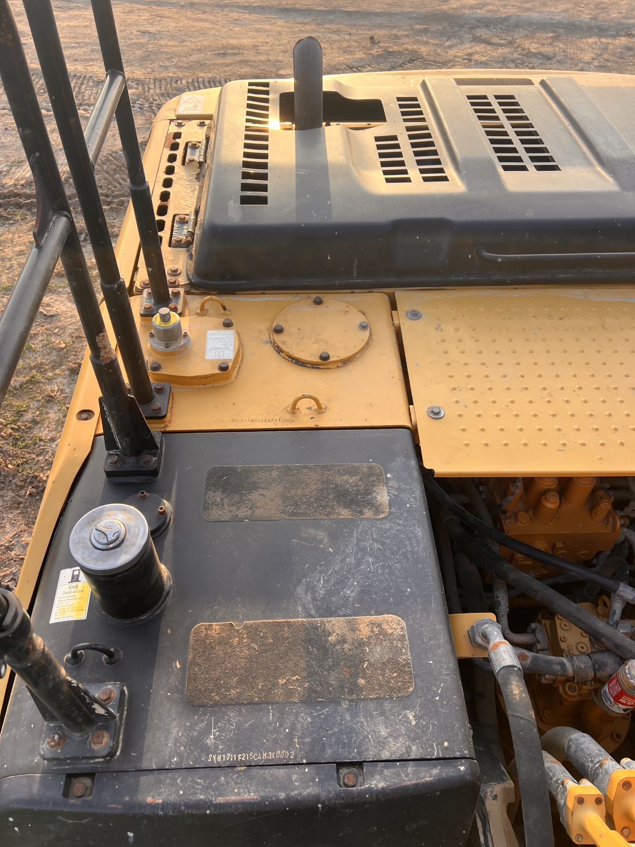 Buy Sany SY215C Used Excavator / 11