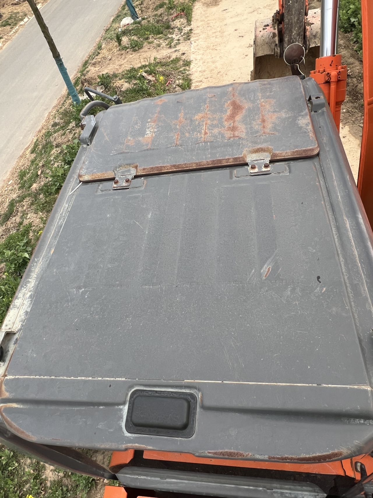 Buy Hitachi ZAXIS200 Used Excavator / 17