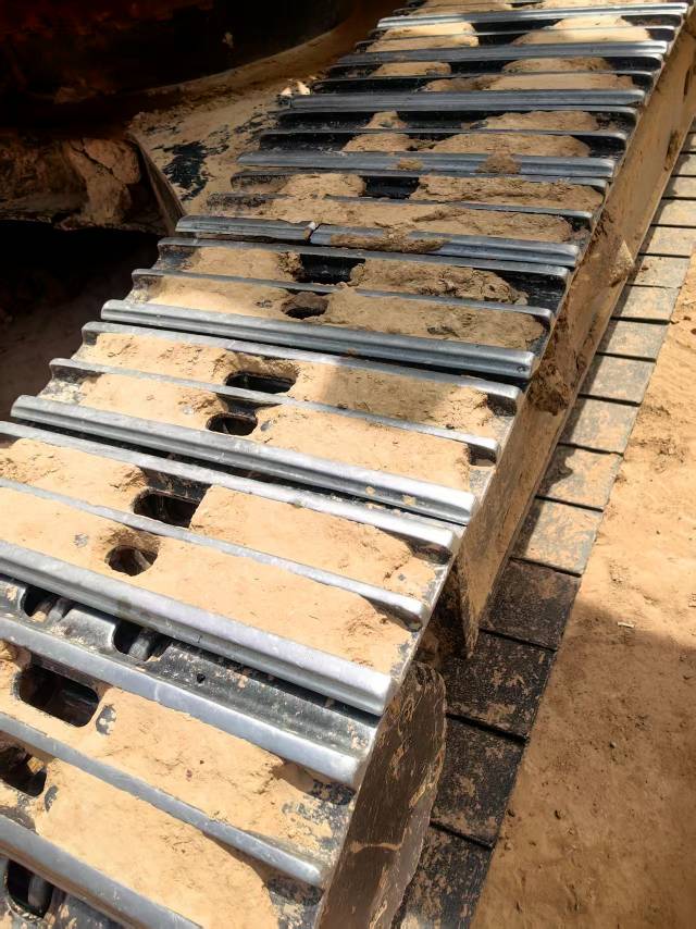 Buy Sumitomo 240-6 Used Excavator / 10