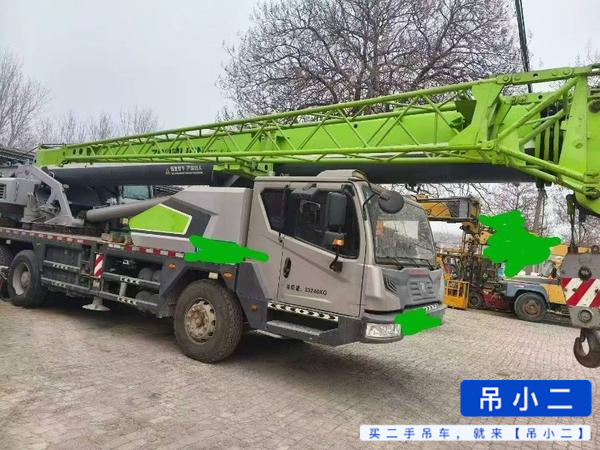 Buy Zoomlion ZTC251VE562 Used Crane / 2