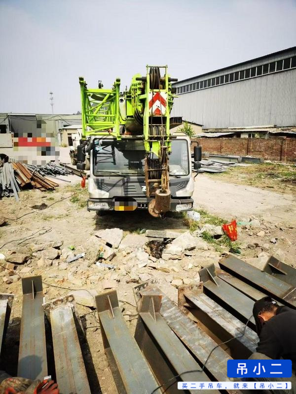 Buy Zoomlion 250E Used Crane