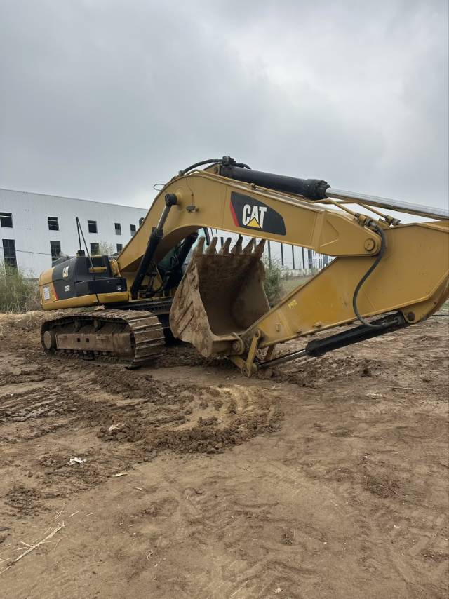 Buy Caterpillar 336DL Used Excavator / 9