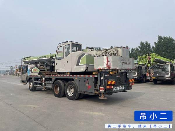 Buy Zoomlion ZTC201V551 Used Crane / 3