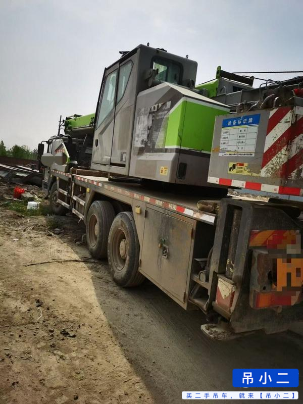 Buy Zoomlion 250E Used Crane / 4