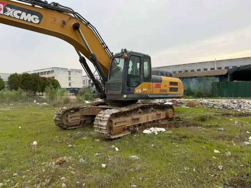 Buy XCMG XE380DK Used Excavator / 4