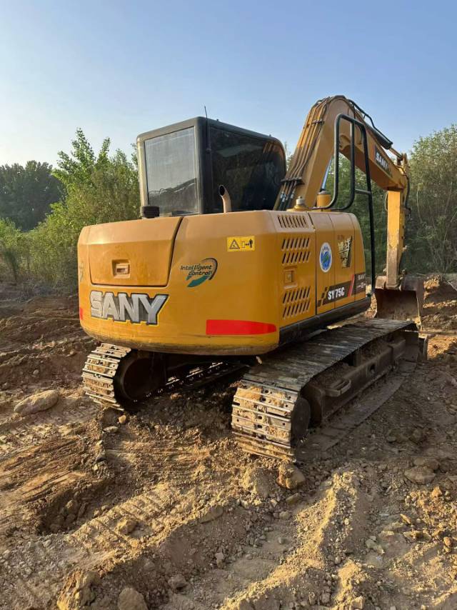 Buy Sany 75C-9 Used Excavator / 2
