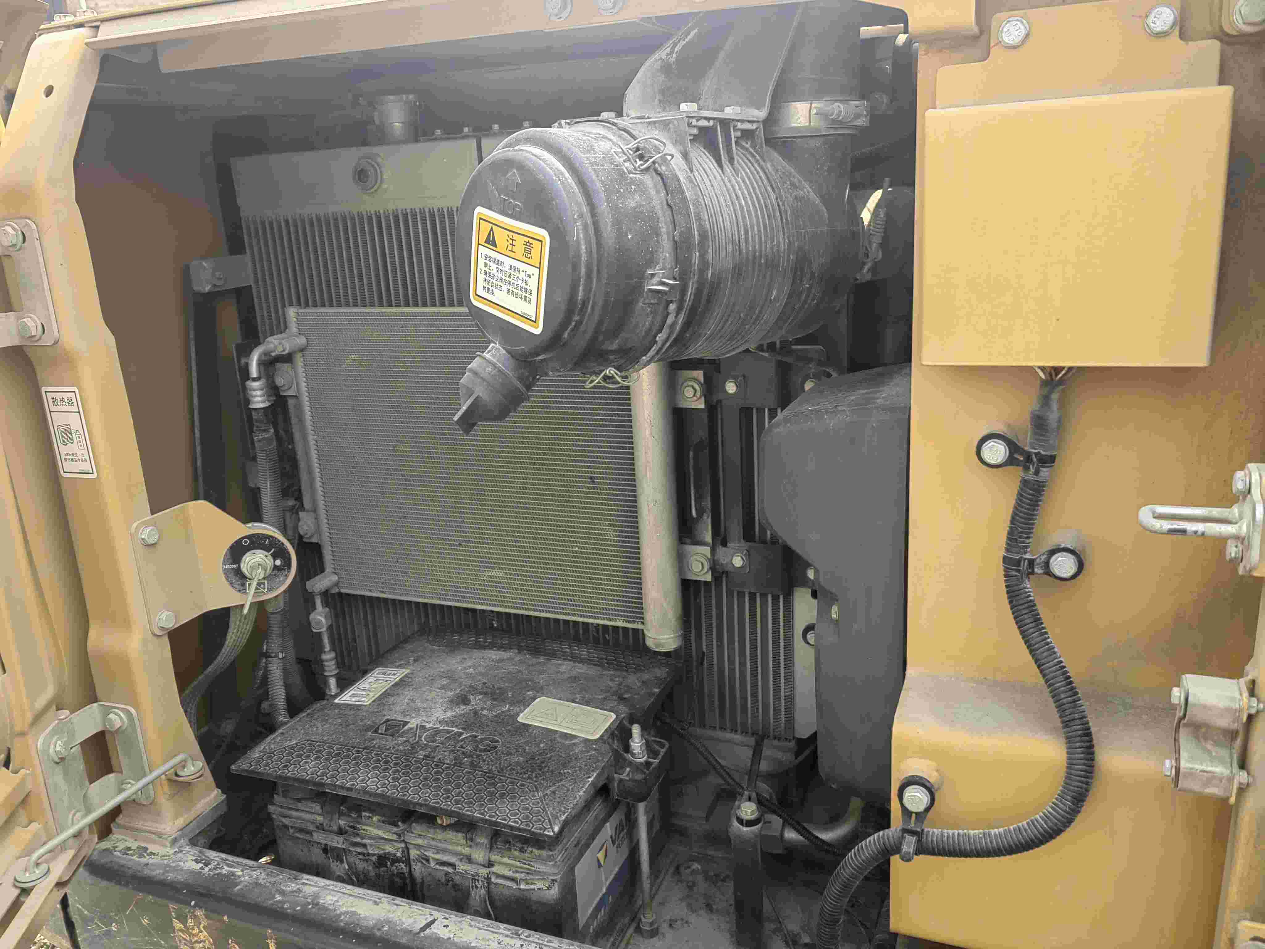 Buy XCMG XE75DA PLUS Used Excavator / 4