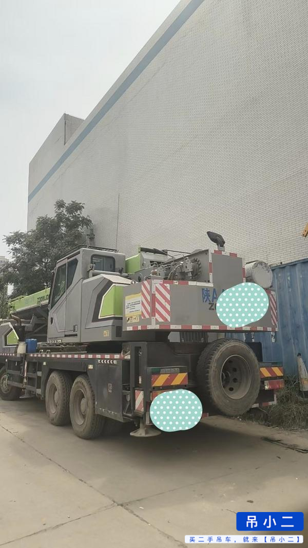 Buy Zoomlion ZTC251VE562 Used Crane / 2