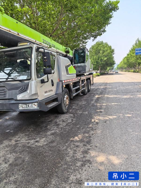 Buy Zoomlion ZTC251VE562 Used Crane