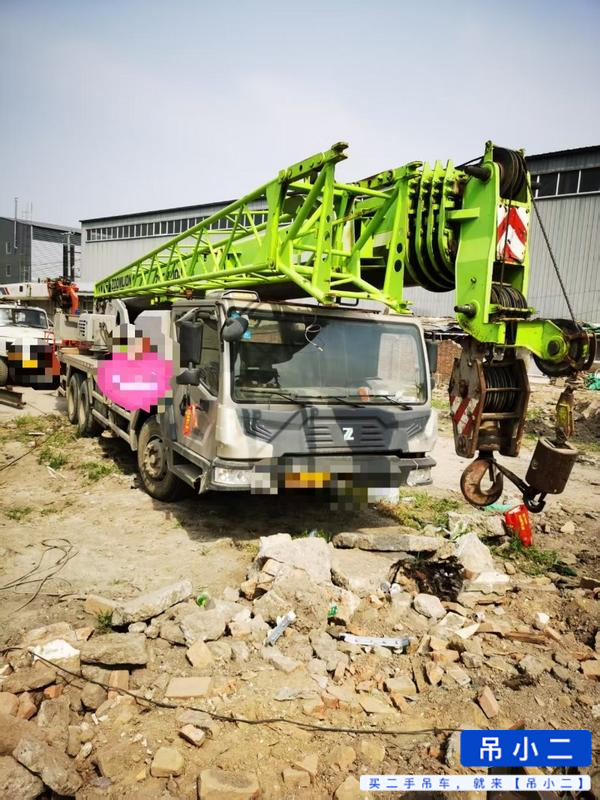 Buy Zoomlion 251E Used Crane / 3