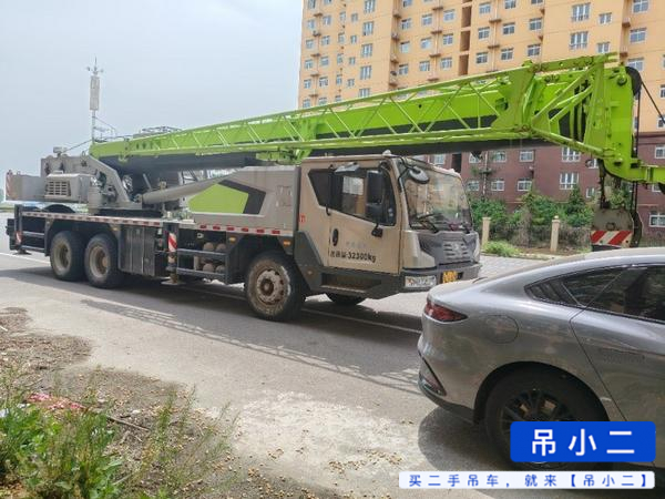 Buy Zoomlion 250A Used Crane / 2