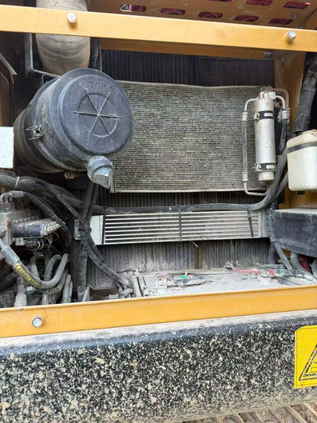 Buy Sany SY135C Used Excavator / 6