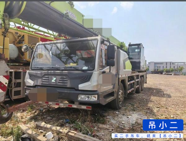 Buy Zoomlion 25H Used Crane