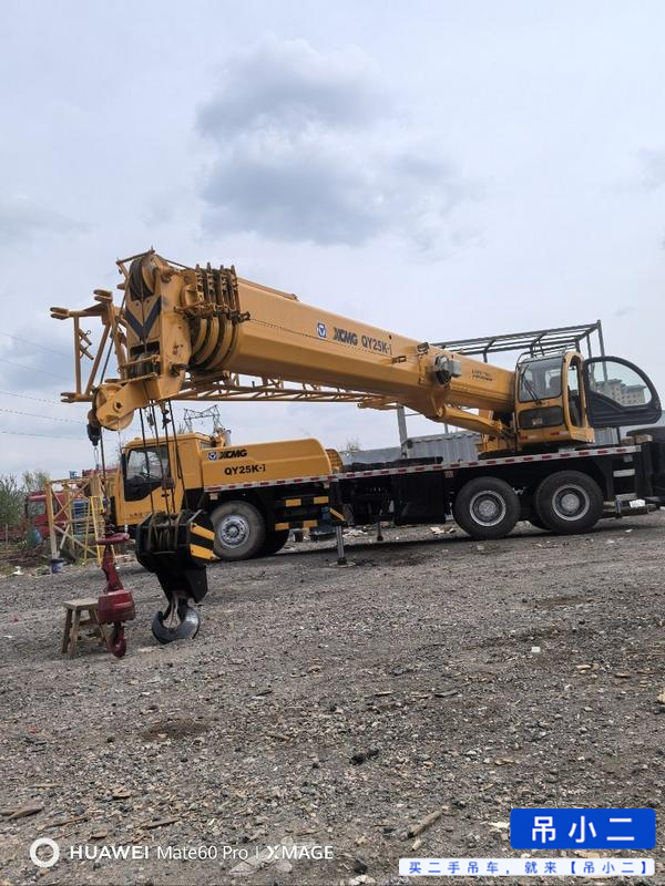 Buy XCMG QY25K5-1 Used Crane / 2