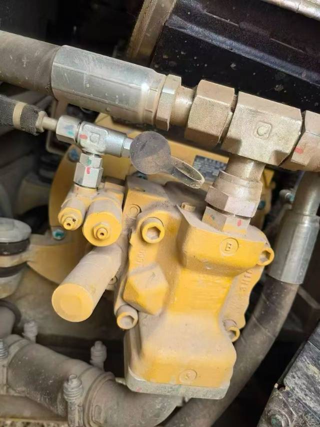 Buy Caterpillar 307D Used Excavator / 6