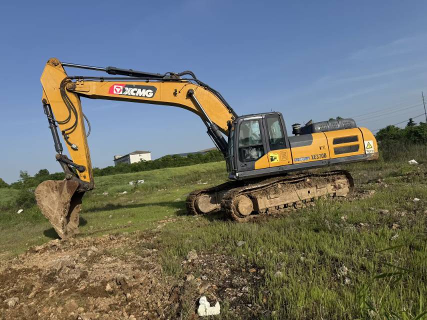 Buy XCMG XE370DK Used Excavator / 2