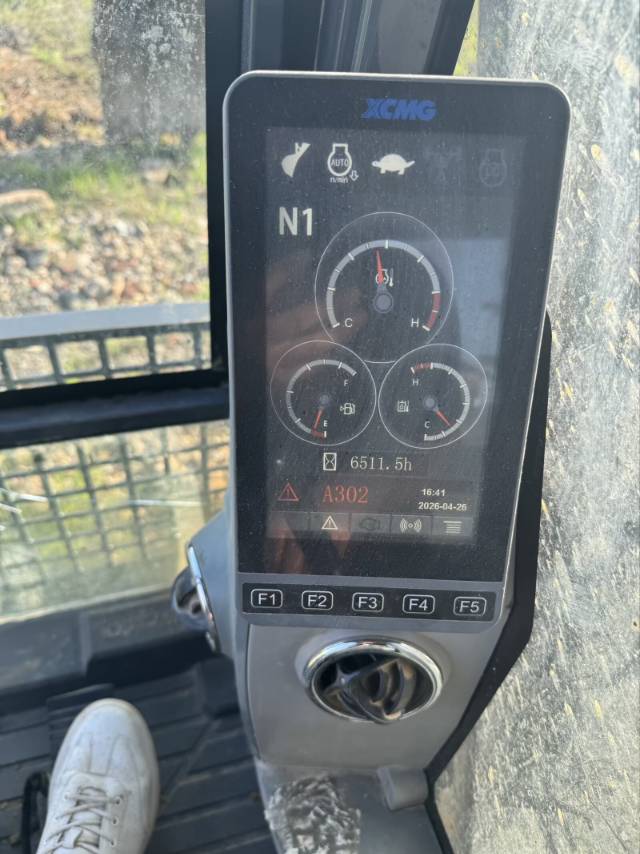 Buy XCMG XE370DK Used Excavator / 9