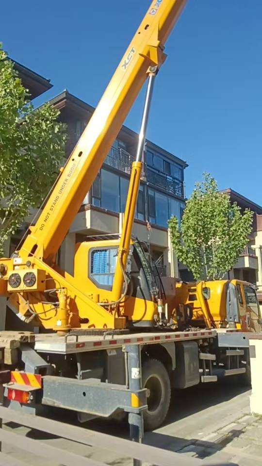 Buy XCMG XCT8L4 Used Crane / 3