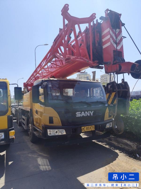 Buy Sany 20t5 Used Crane / 2