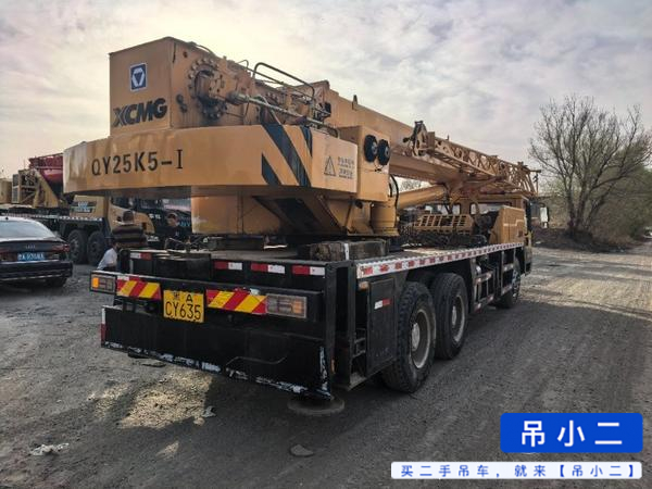 Buy XCMG 25K5 Used Crane / 3