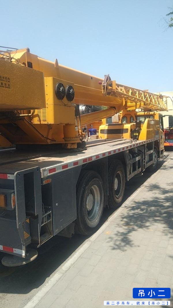 Buy XCMG b Used Crane / 2