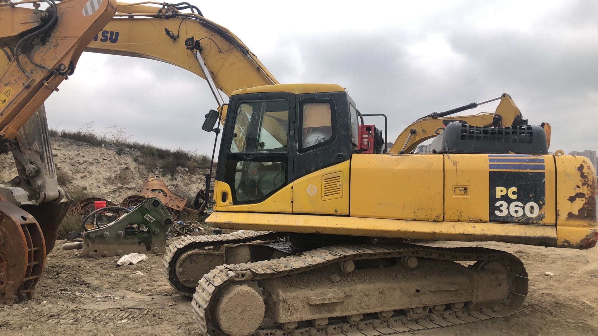 Buy Komatsu PC360-7 Used Excavator / 2