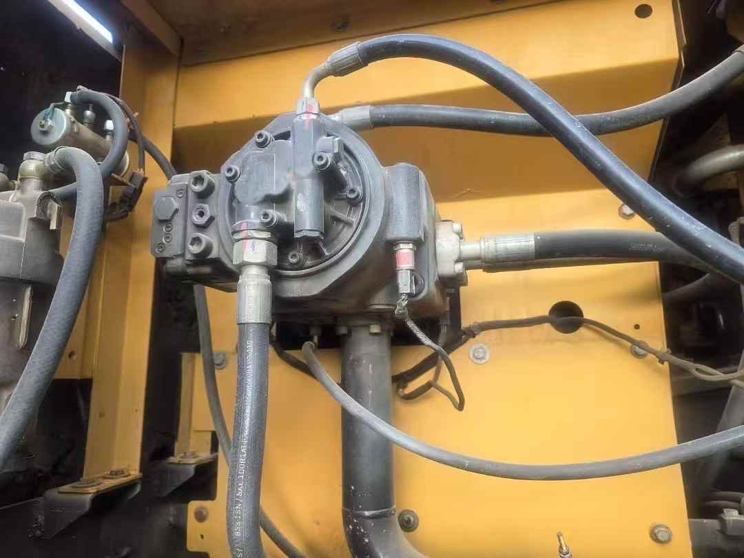 Buy Sany SY245H Used Excavator / 4