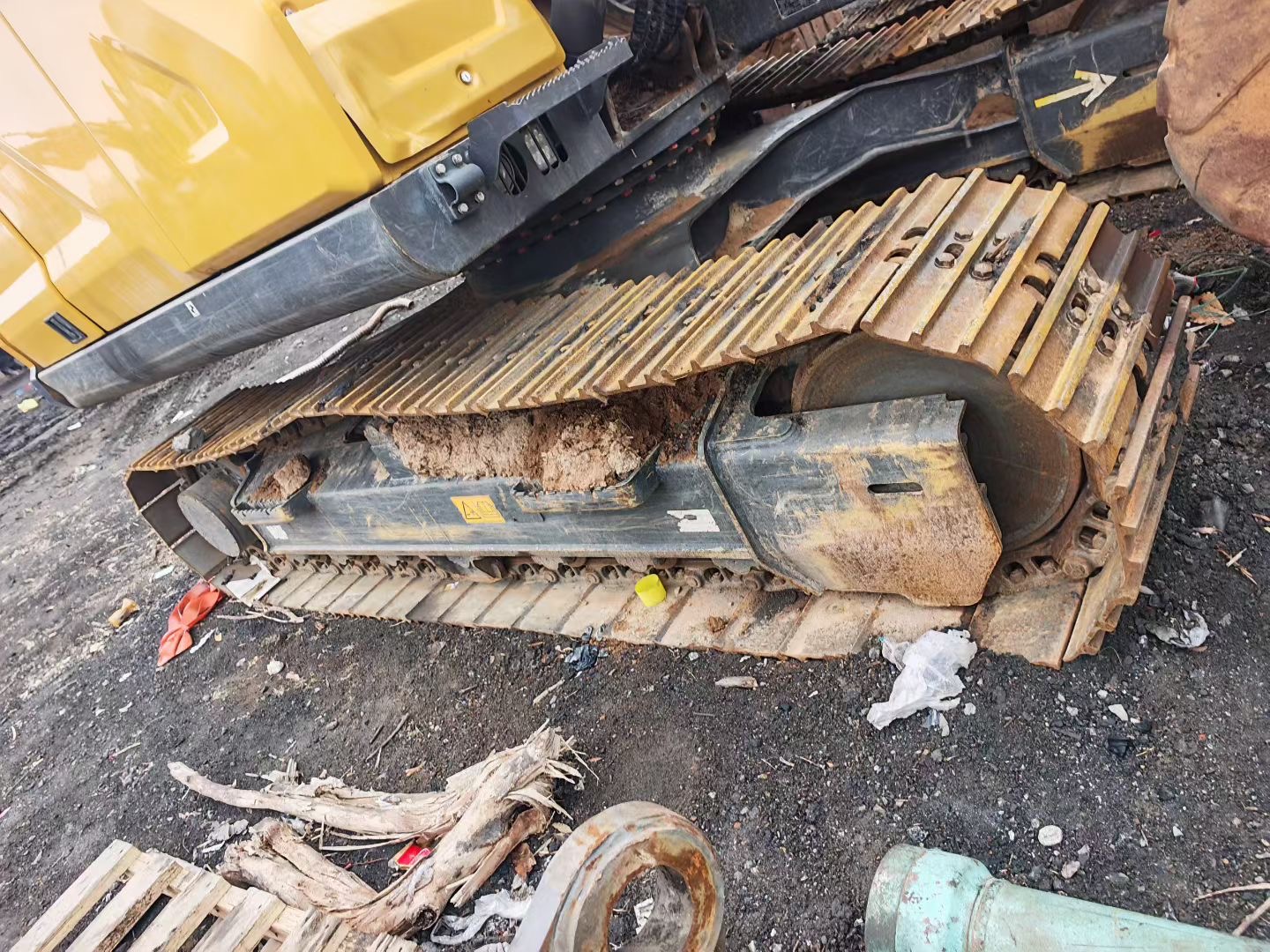 Buy XCMG XE135GA Used Excavator / 8