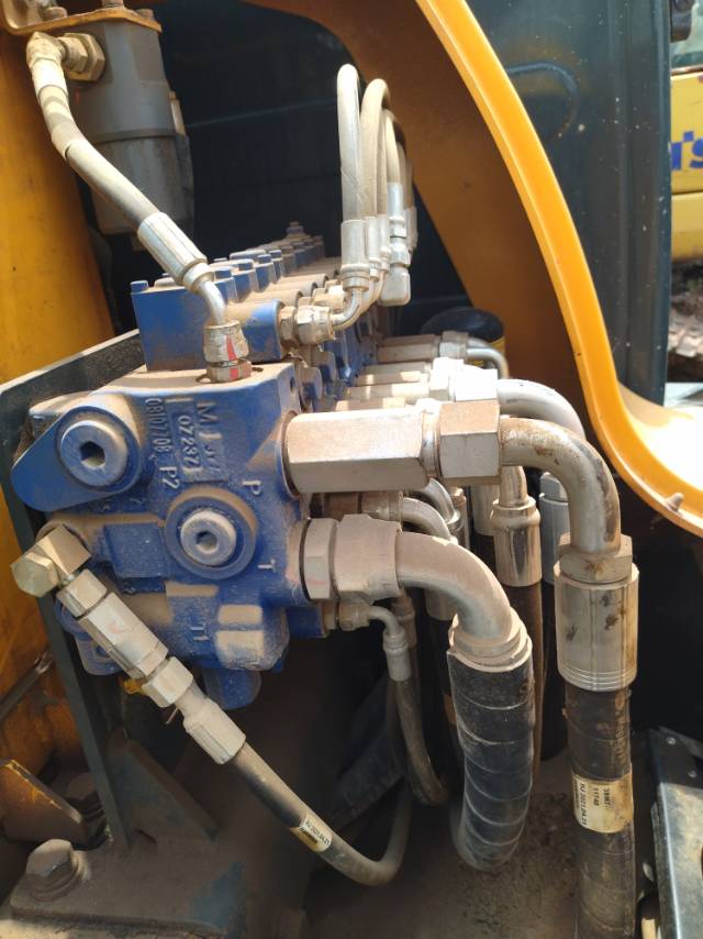 Buy Hyundai HX60N Used Excavator / 9