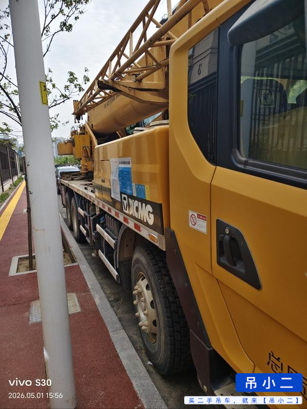 Buy XCMG 25K5A Used Crane / 2