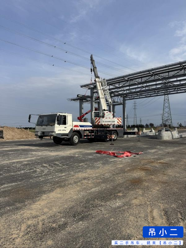 Buy Zoomlion QY25V531 Used Crane / 2