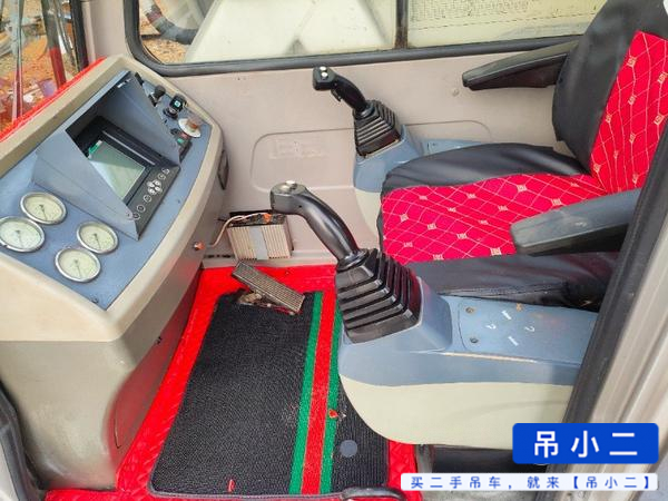 Buy Zoomlion 70V Used Crane