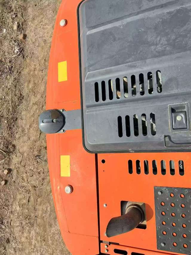 Buy Hitachi ZX210LCH Used Excavator / 9