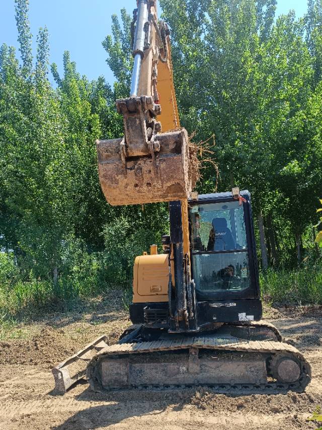 Buy Sany SY60C Pro Used Excavator / 2