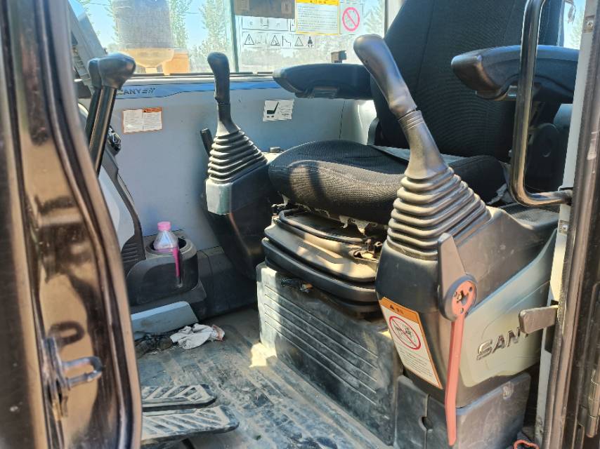 Buy Sany SY60C Pro Used Excavator / 4