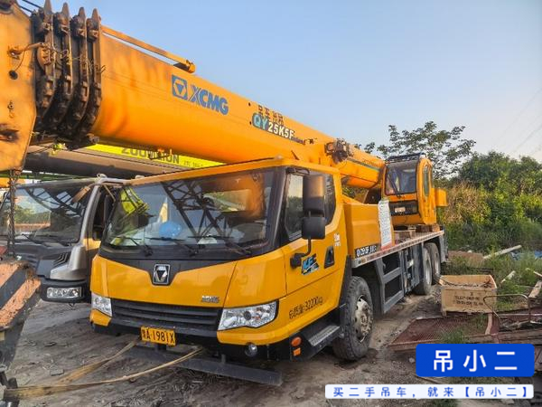 Buy XCMG 25K5F Used Crane / 2