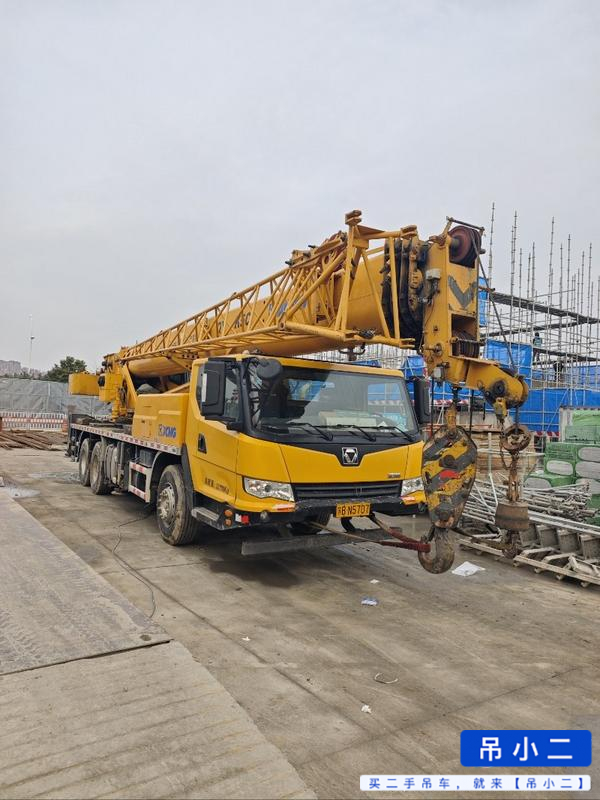 Buy XCMG QY25KC Used Crane / 2