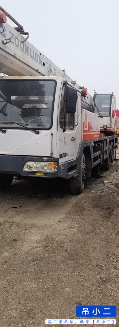 Buy Zoomlion QY25V531 Used Crane / 3