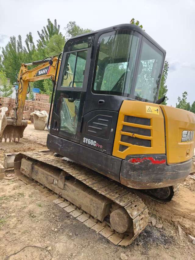 Buy Sany SY60C Pro Used Excavator / 2