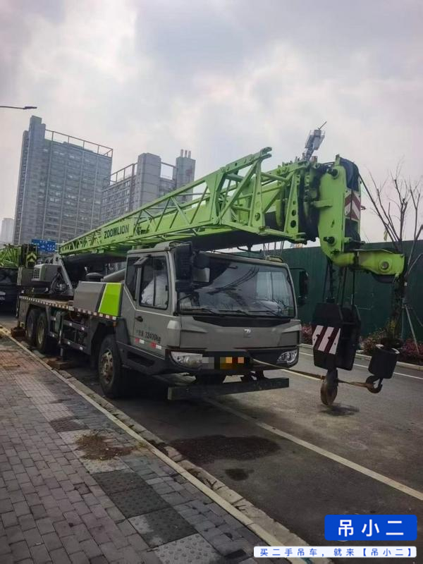 Buy Zoomlion QY25V531 Used Crane