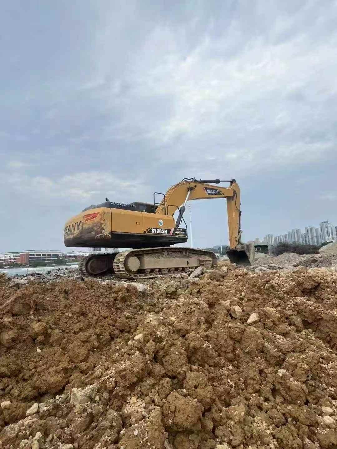 Buy Sany SY305H Used Excavator / 4