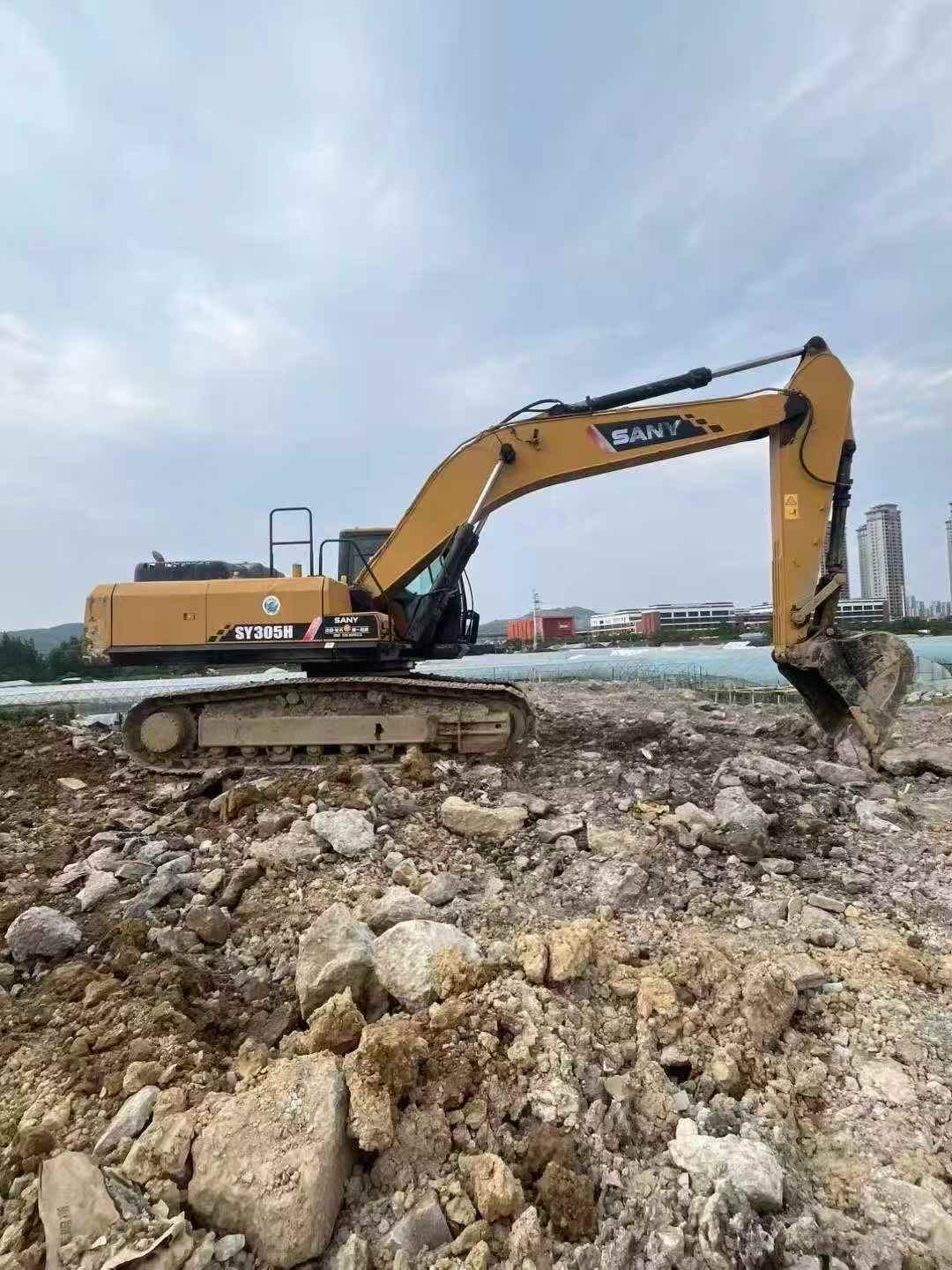 Buy Sany SY305H Used Excavator / 5