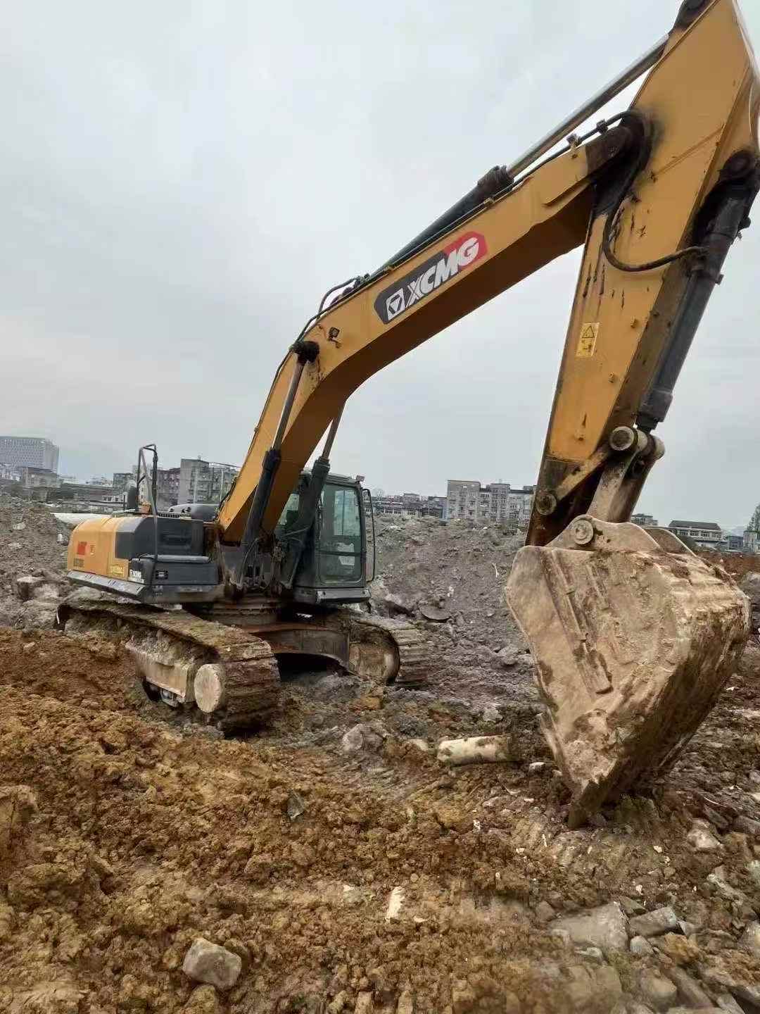 Buy XCMG XE370 Used Excavator / 4