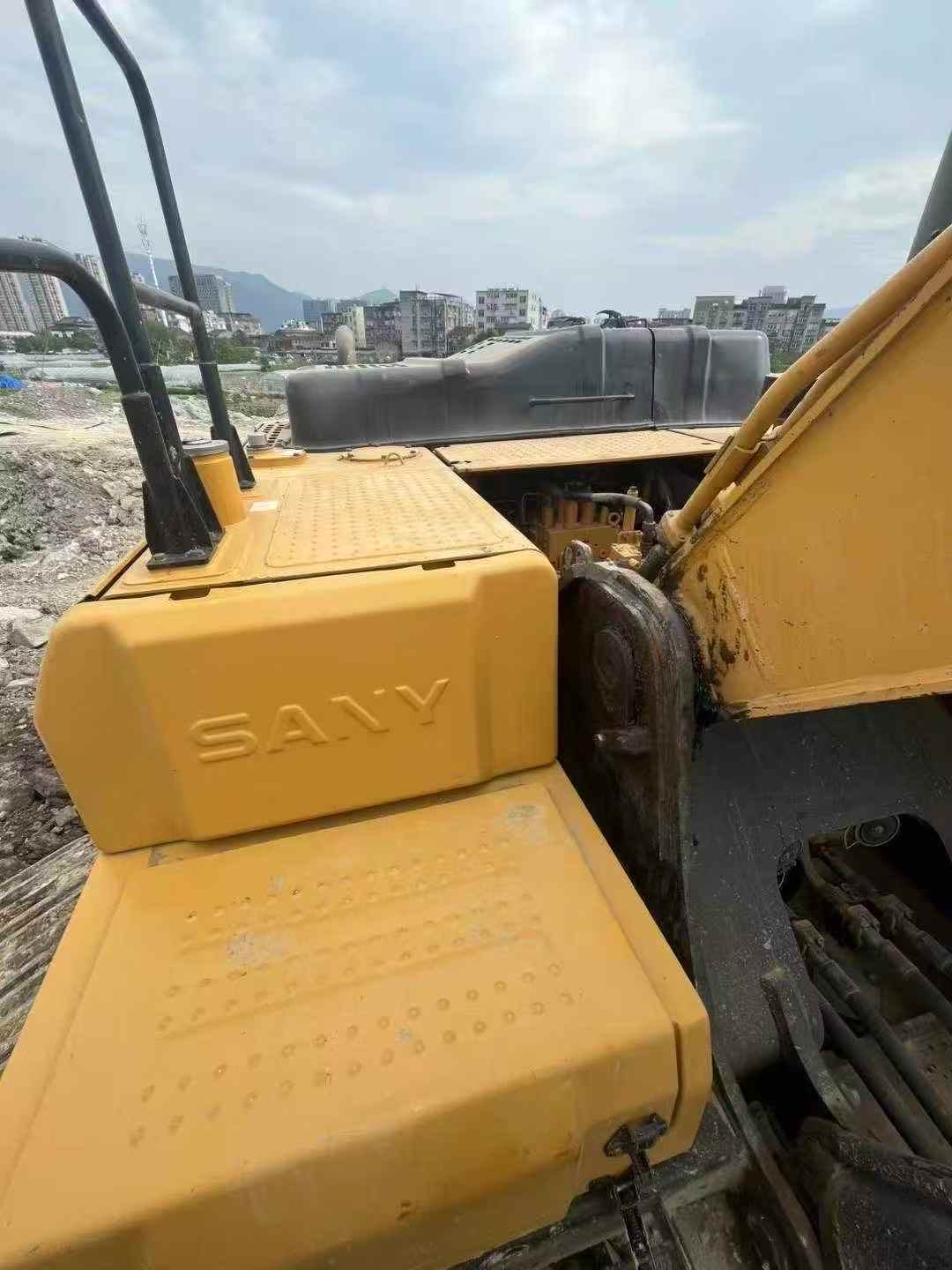 Buy Sany SY305H Used Excavator / 9